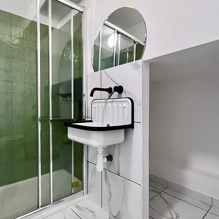 Coliving Type Hostal Ajaccio (Corsica)