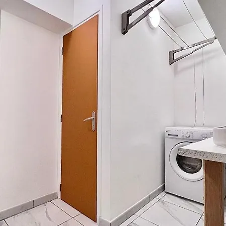 Coliving Type Hostal
